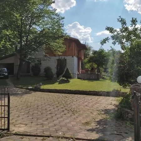 Ema Дом отдыха