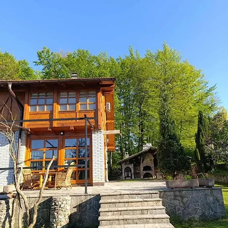 Ema בית נופש *